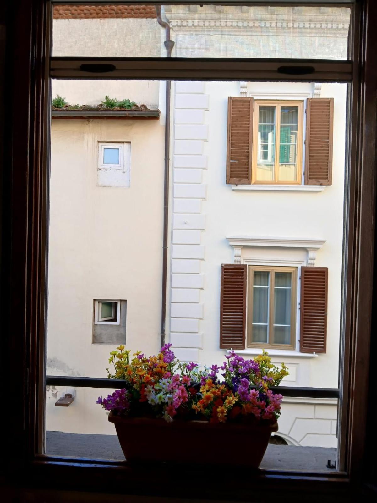 Guelfa 56 Apartment Florence Ngoại thất bức ảnh