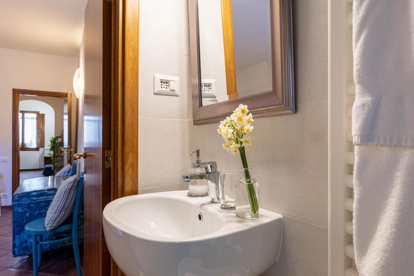 Guelfa 56 Apartment Florence Ngoại thất bức ảnh